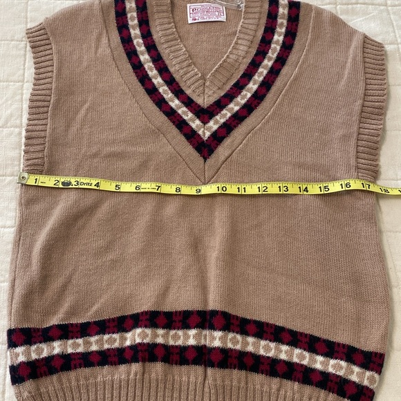 Pendleton 100% Virgin Wool Sweater Vest in Petite Large - Picture 9 of 11